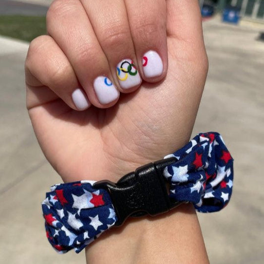 Team USA "Shooting" Stars Patriotic Buckle Scrunchie - No Snagging, No Tangles